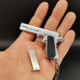 Scale Mini Colt M1911 Pistol Keychain M1911  Pistol Keychain (Color: Silver)